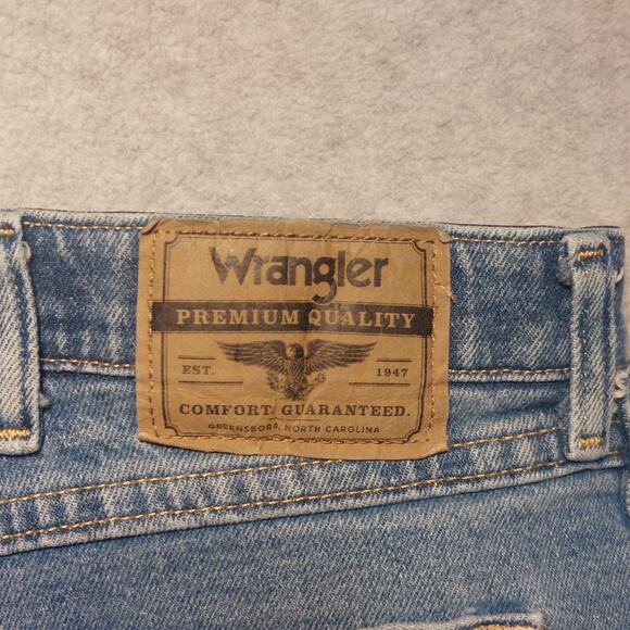 NWOT Wrangler Men's "Comfort Solutions Series" Jeans 42x29 Regular Fit 855WAQD - Picture 4 of 5